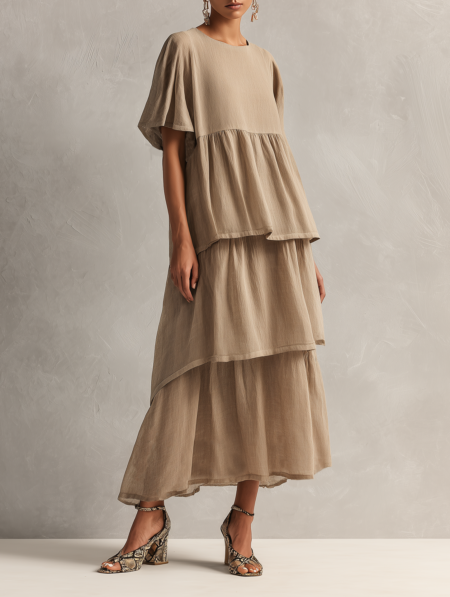 Women's Minimalist Linen-Blend Short-Sleeve Maxi Dress With Tiered Hem MDZ2371F5WY
